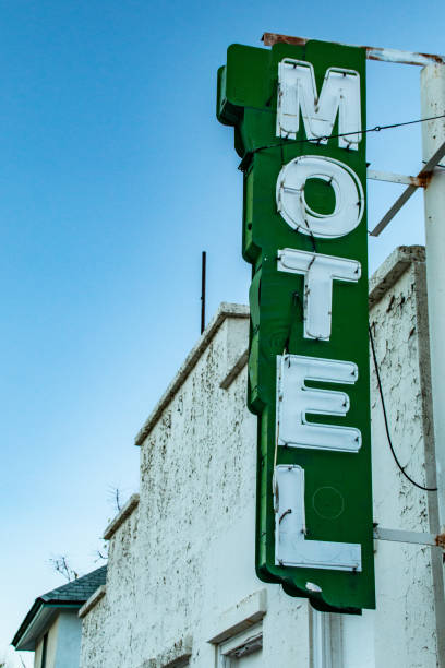 istock Motel Sign and Facade 1066713560