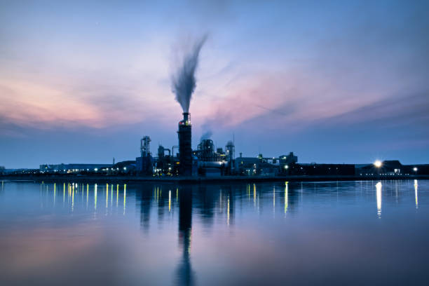 istock Bukseong port after sunset VD702 1066717696