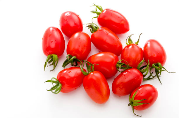 Fresh cherry tomatoes Fresh cherry tomatoes grape tomato stock pictures, royalty-free photos & images