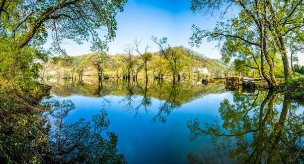 istock Reflection of Daehangno Lohas Park Vd737 1066799716