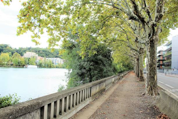 istock Lyon - Quartir Vaise Industrie - Rochecardon 1066809440