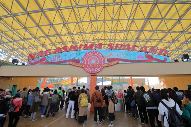 nagashima spa land amusement park in mie japan. - mannered imagens e fotografias de stock