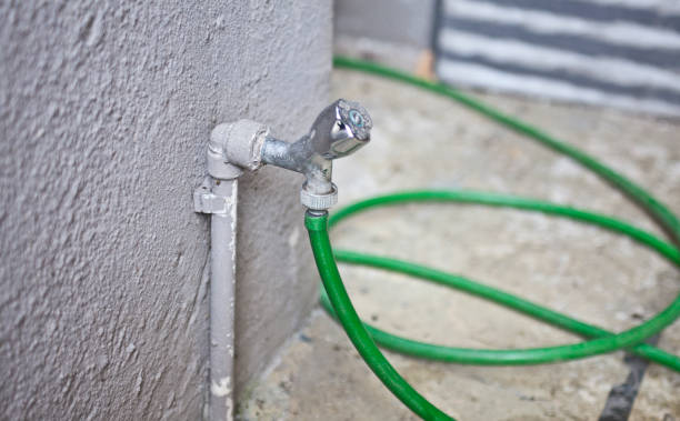istock Image of wall with faucet and hose. 1066857050