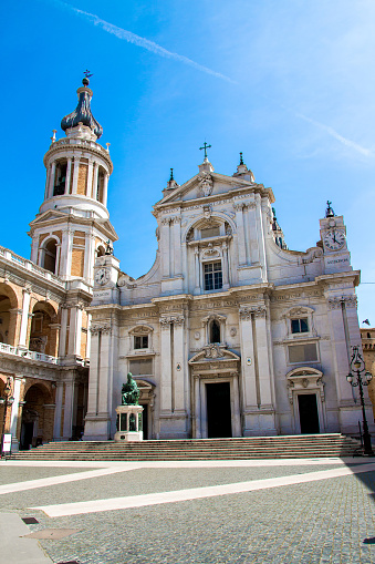 The Basilica della Santa Casa (English: Basilica of the Holy House) is a shrine of Marian pilgrimage in Loreto, Italy.