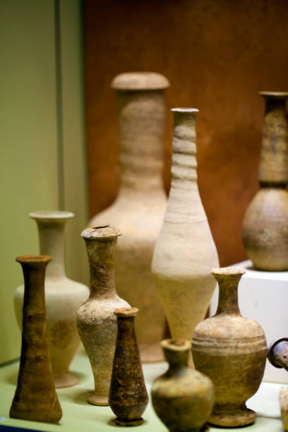 istock Anicent Antique Pot Historical Art Objects 1066981966