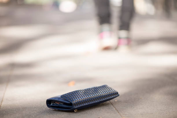 Woman Lost Her Wallet