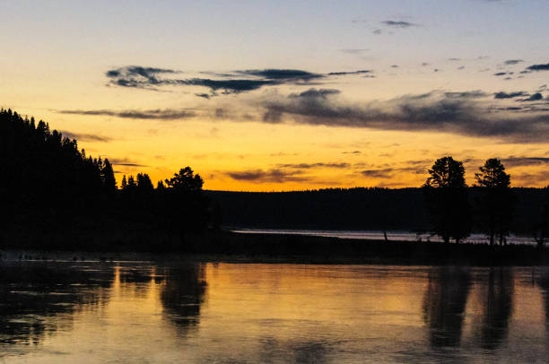 istock Lake Yellowstone after Sunset 1067007876