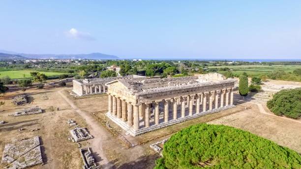templi di paestum (sa) italia - roman mythology fotos fotografías e imágenes de stock