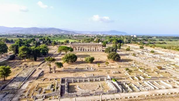 istock Temples of Paestum (SA) ITALY 1067025732