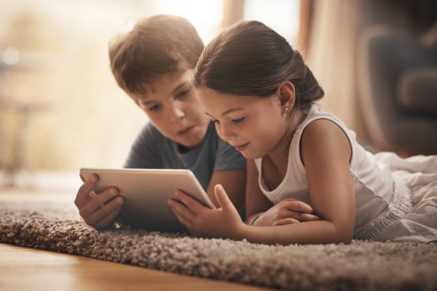 istock Navigating a new world of technology 1067048626