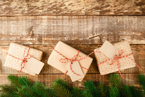 istock Craft gift box and red ribbon 1067114240