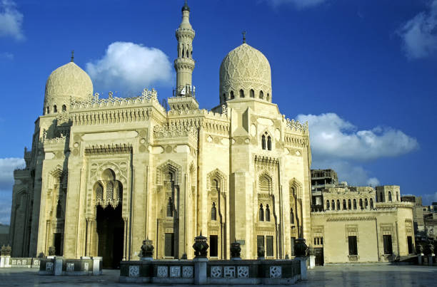 istock El-Mursi Abul-Abbas Mosque in Alexandria, Egypt 1067136082