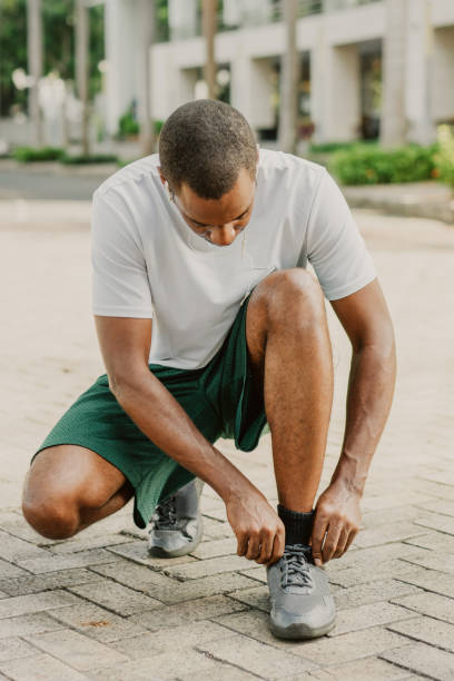 istock Black tourist keeping fit on vacation 1067294868