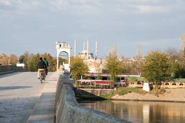 puente de meric - edirne bridge reflection sea passage fotografías e imágenes de stock