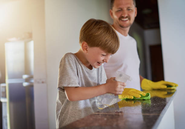 istock He's always been helpful around the house 1067361744