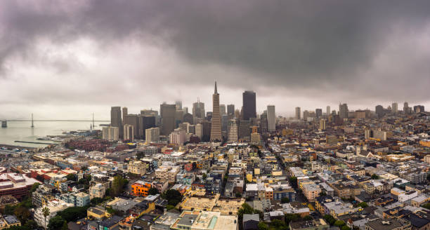 panorama panoramy san francisco z góry - san francisco bay area northern california california western usa zdjęcia i obrazy z banku zdjęć