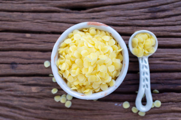 istock yellow natural beeswax 1067517356