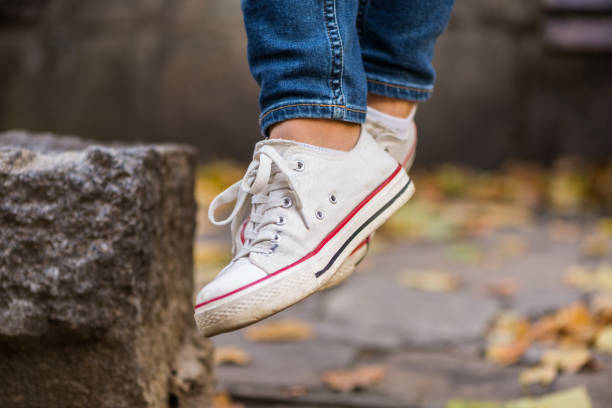 istock Woman hanging leg 1067566076