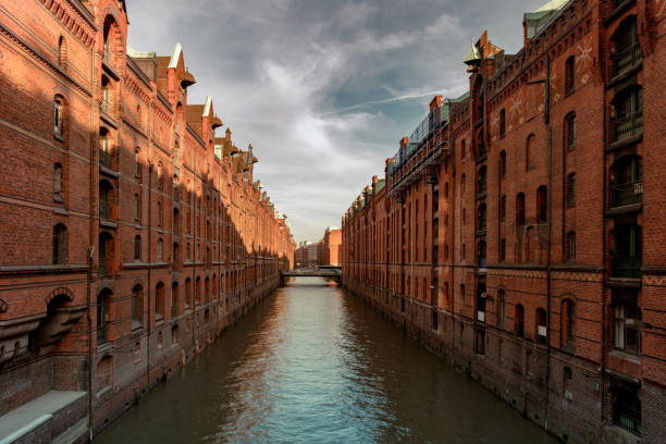 istock Hamburg Speicherstadt 1067577010