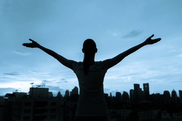 istock Woman in the city 1067612388