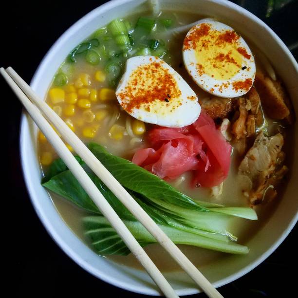 Tigela de ramen - foto de acervo