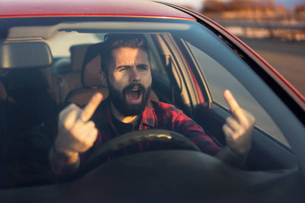 rabbia stradale in autostrada - furious road rage driver road foto e immagini stock