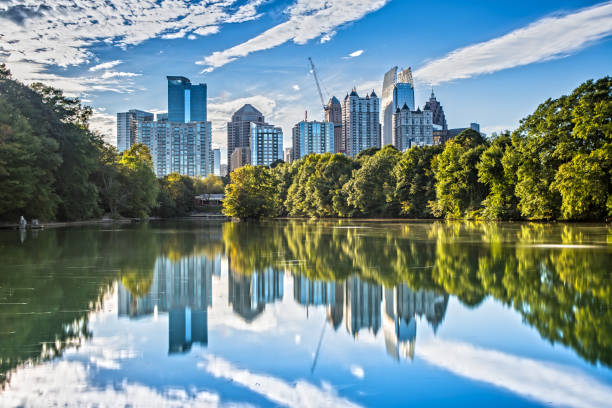 istock Atlanta Skyline from Piedmont Park 1067854054