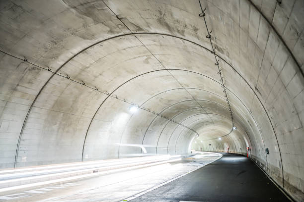 Image of the tunnel