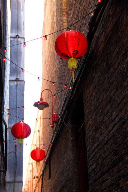 istock Victoria Alley 1068075640