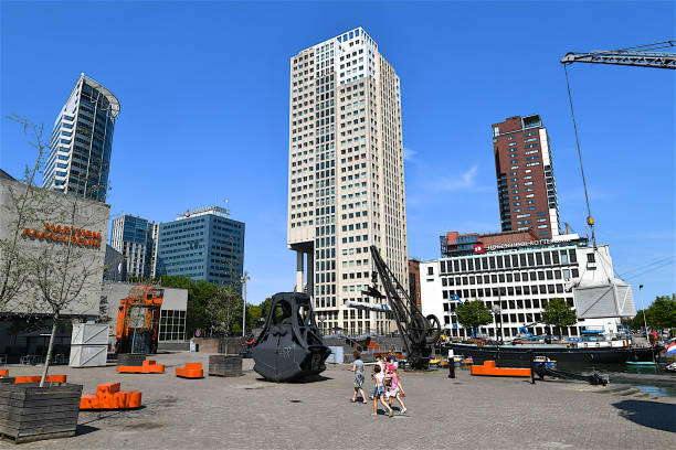 The Rotterdam Maritime Museum is dedicated to naval history, andnext to it lies the open-air Maritime Museum Harbor, which merged with the Maritime Museum in 2014. It contains an exceptional collection of historic vessels and cranes which are maintained in working condition.