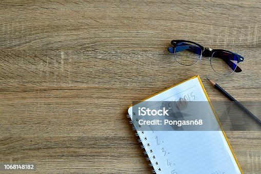 istock 2019 goals on notebook on old wood table 1068148182