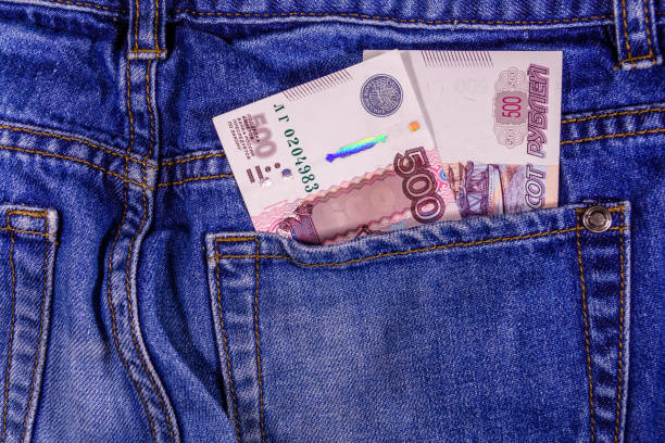 istock Russian five hundred rubles banknotes in a pocket of blue jeans 1068175440
