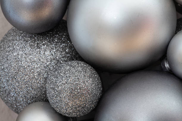 istock mat and shiny balls of an advent wreath 1068406724