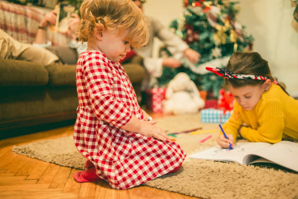 istock Christmas festivities at home 1068475164