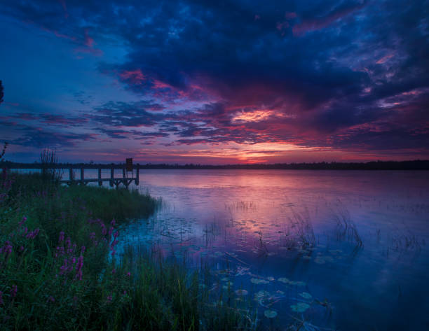 istock Marl Lake Smooth Sunrise 1068597182