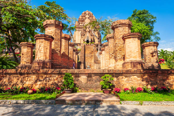 Ponagar, Po Nagar Temple towers
