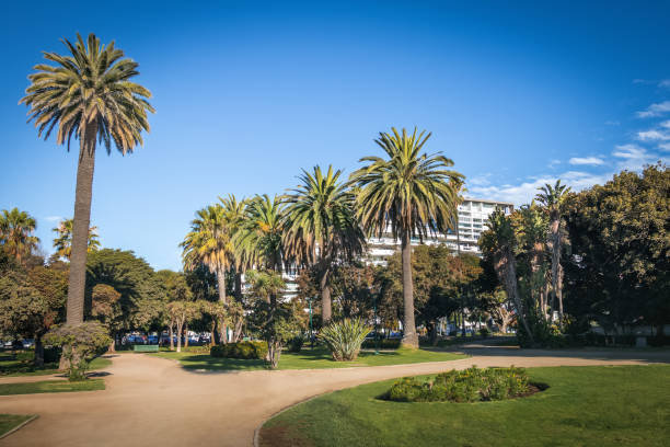 istock Plaza Colombia - Vina del Mar, Chile 1068804990