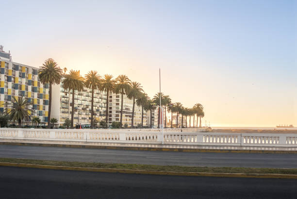 istock Sunset at Estero river - Vina del Mar, Chile 1068805604