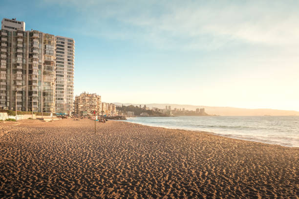 istock Acapulco beach at sunset - Vina del Mar, Chile 1068810716