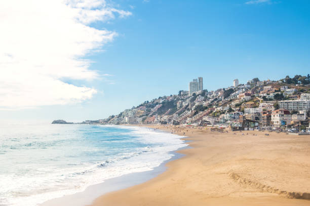 istock Renaca Beach - Vina del Mar, Chile 1068821162