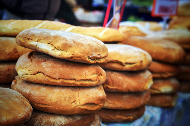 istock Fresh Healthy Organic Bread in Public Bazaar 1068879178