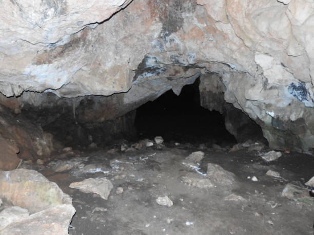 istock Entrance to the cave 1068899240