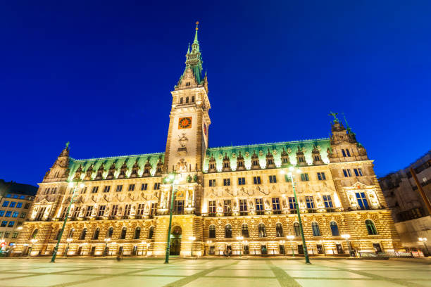 istock Hamburg City Hall or Rathaus 1068903294