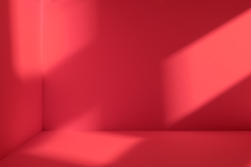 Habitación roja con sombra de ventana photo
