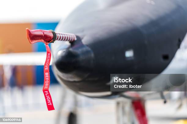 F16 Ready To Take Off Stock Photo - Download Image Now - Aerobatics, Aerospace Industry, Afterburner