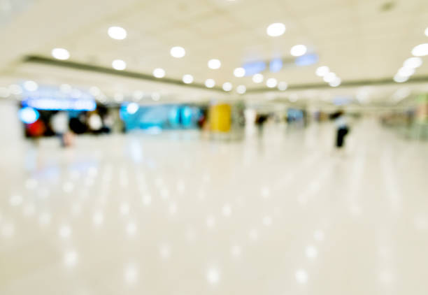 istock Defocused of modern shopping mall 1069016056