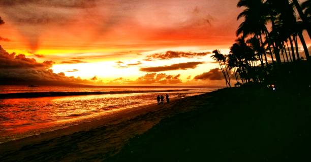 Sunset in Maui Sunset on Kaannapali Beach in October north shore stock pictures, royalty-free photos & images