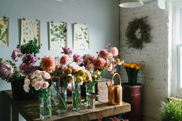Flower shop Flower shop, no people vase stock pictures, royalty-free photos & images
