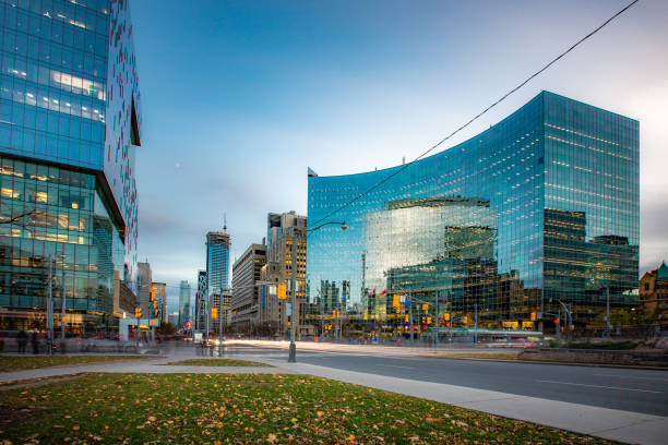 istock Toronto City Skyline 1069427548