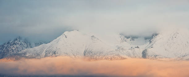 Peaks of High Tatras at dawn, beautiful outdoor winter background Peaks of High Tatras at dawn, beautiful outdoor winter background screen saver photos stock pictures, royalty-free photos & images